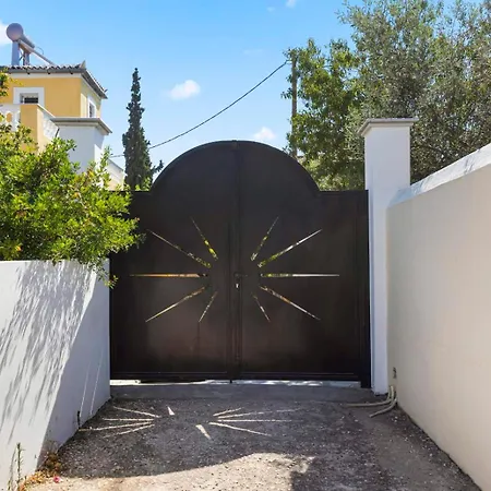 Villa Santa Marina Spetses Town Exterior photo